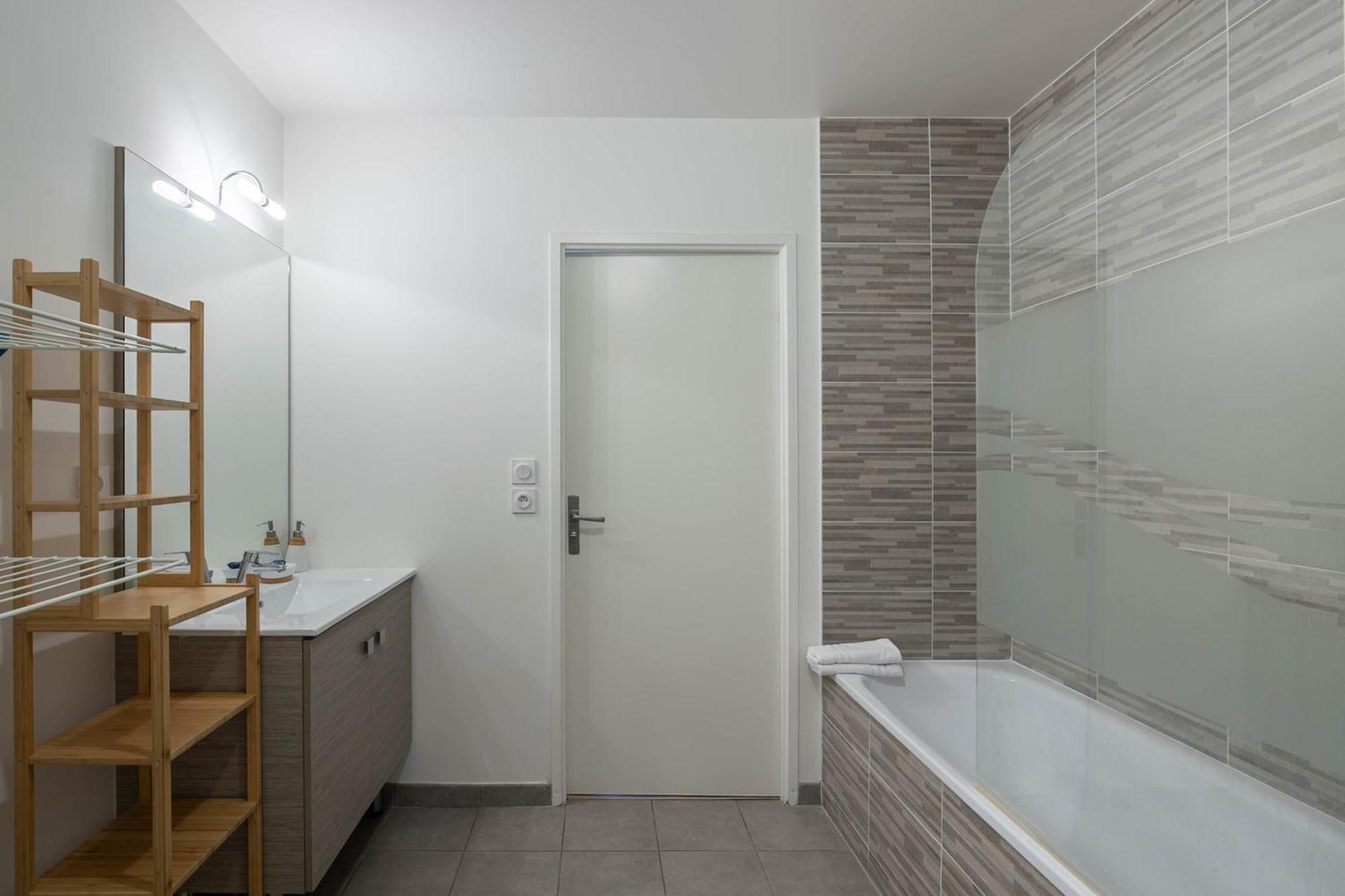 Studio 30 M2 Tout Confort - Rer A 3 Min, Acces Paris & Disneyland 马恩河畔维列 外观 照片
